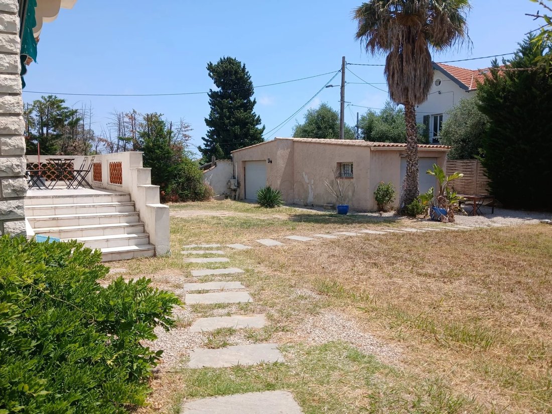 Estate in Collettes Bréguières-Sud, Cagnes-sur-Mer, France 4 - 18224201