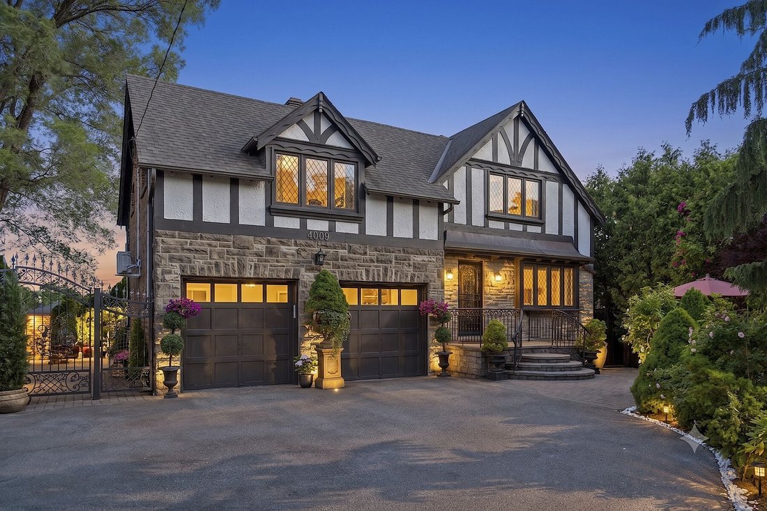 House in Toronto, Ontario, Canada 1 - 18223719