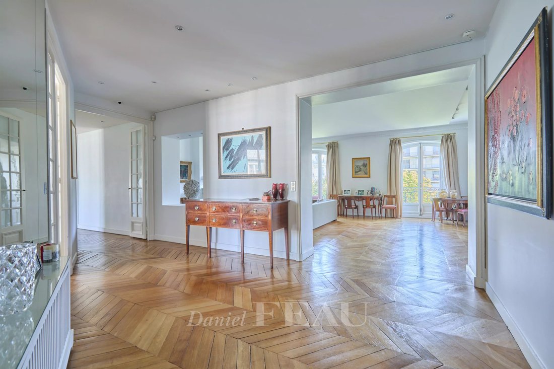 Apartment in Muette Nord, Paris 16e Arrondissement, Paris 2 - 18224264