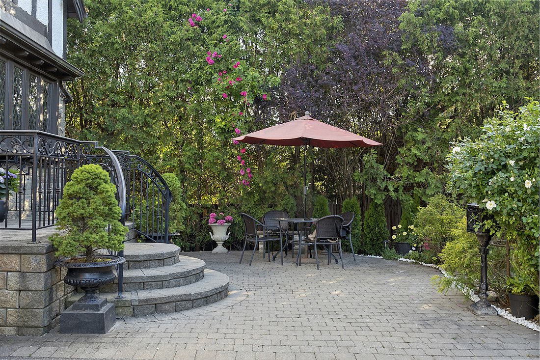 House in Toronto, Ontario, Canada 4 - 18223719