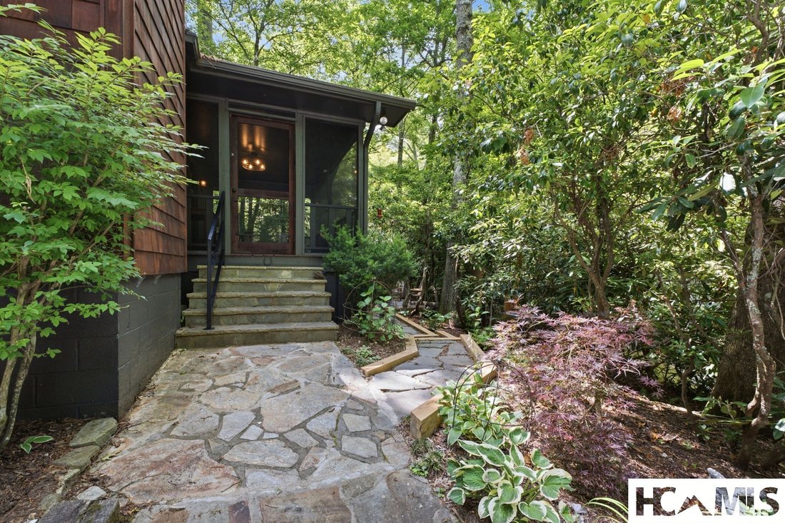 House in Highlands, North Carolina, United States 3 - 18225093