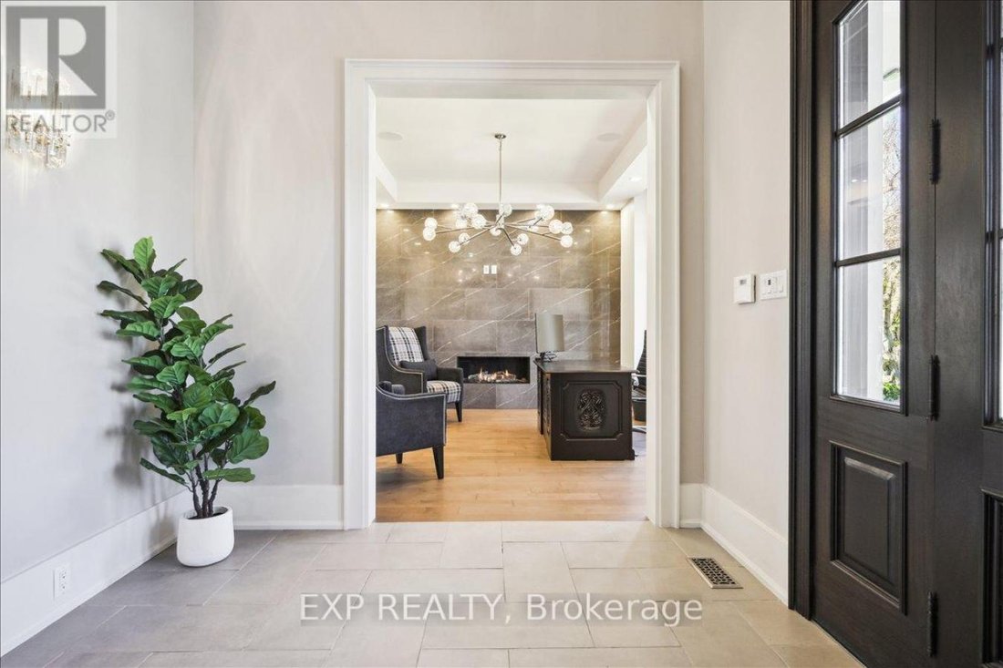 House in Oakville, Ontario, Canada 5 - 18230982