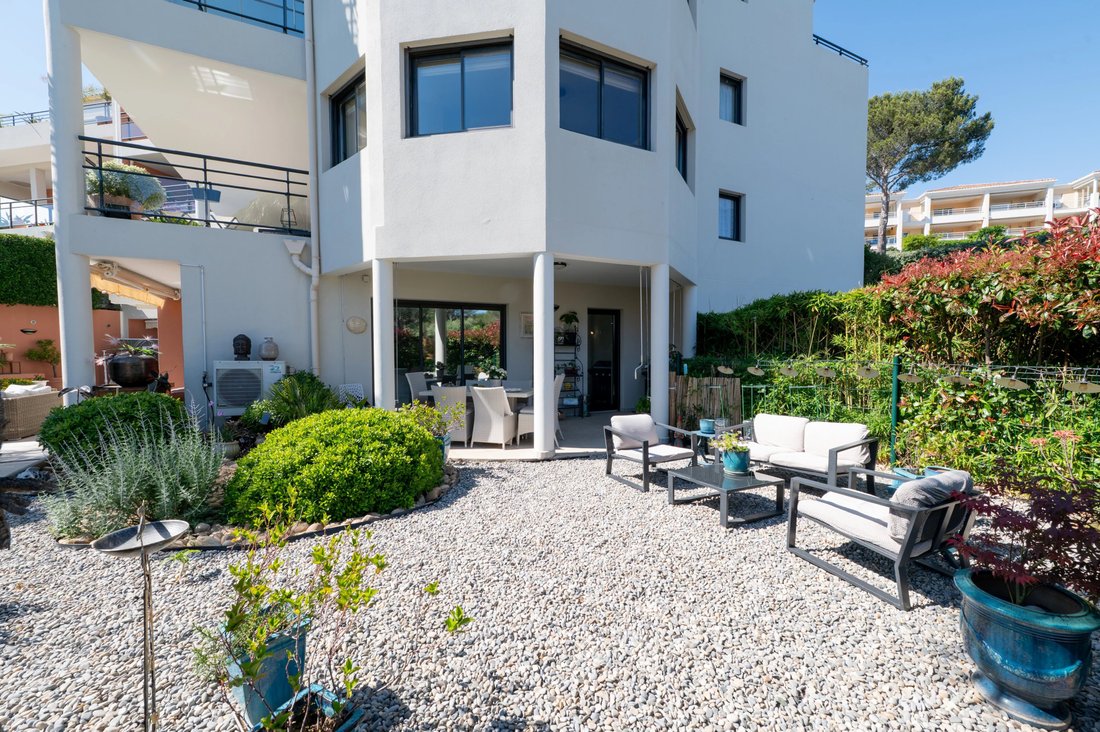 Appartement à Estérel Plage-Logis de l'Aspé-Péguière, Saint-Raphaël, France 5 - 18224316