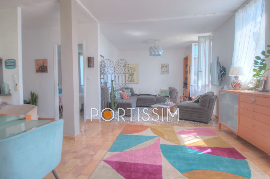 Villa in Val de Cagne-Colline Route de Vence, Cagnes-sur-Mer, France 4 - 18230385