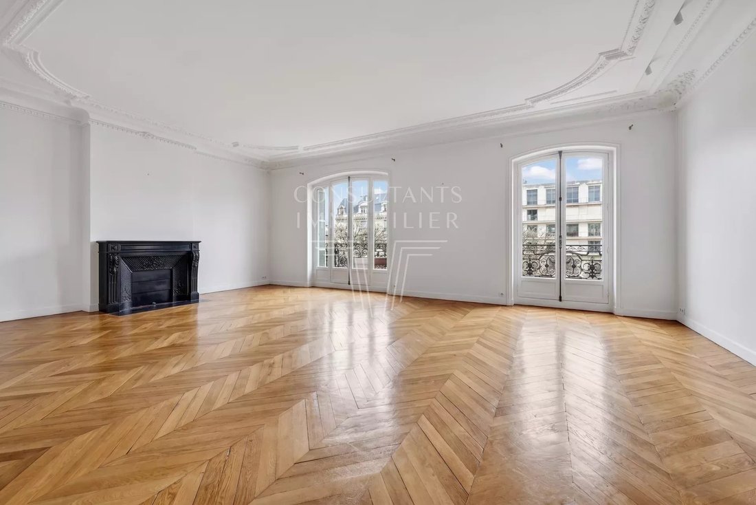 Apartment in Porte Dauphine, Paris 16e Arrondissement, Paris 1 - 17150140