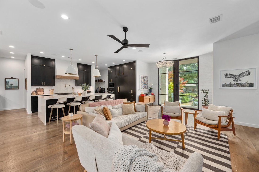 House in Austin, Texas, United States 5 - 18229098