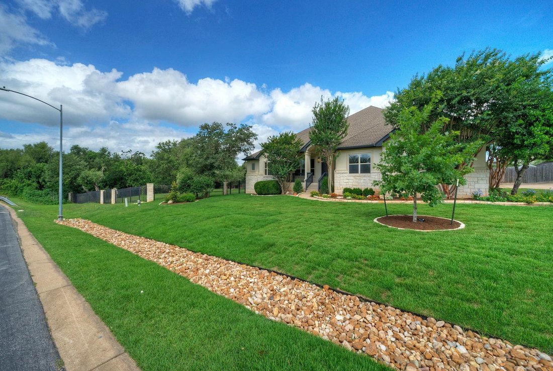 House in Bee Cave, Texas, United States 1 - 18223517
