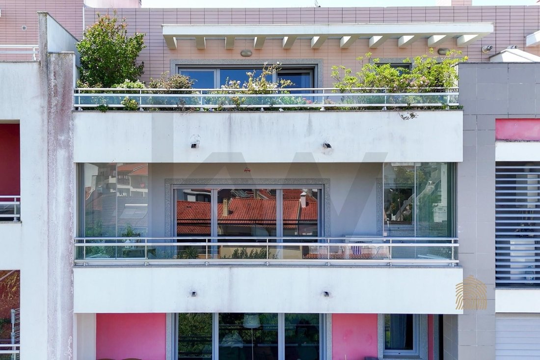 Apartment in Estoril, Cascais e Estoril, Lisbon 3 - 18230372