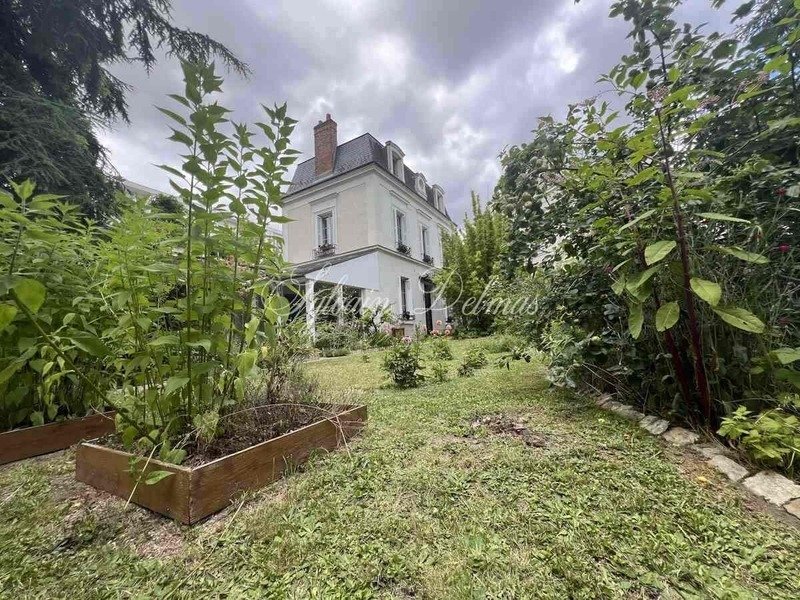 House in Saint-Cyr-sur-Loire, Centre-Val de Loire, France 3 - 18224332
