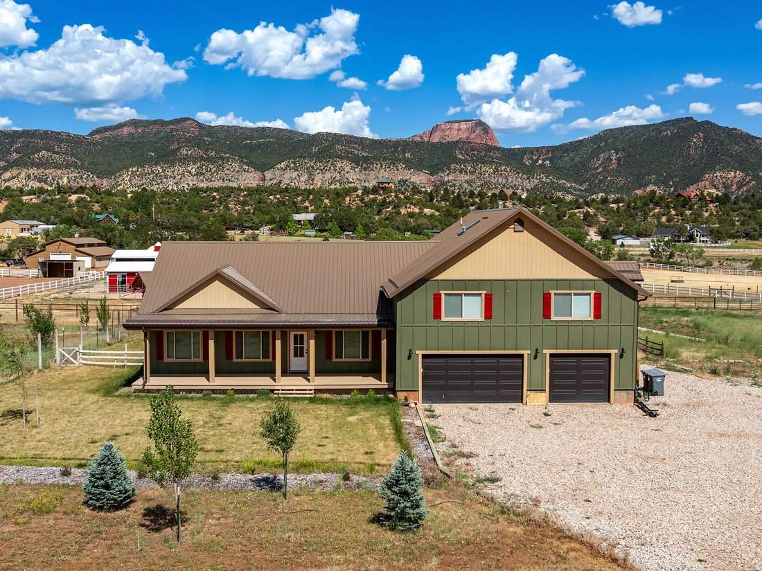 House in New Harmony, Utah, United States 1 - 18225572