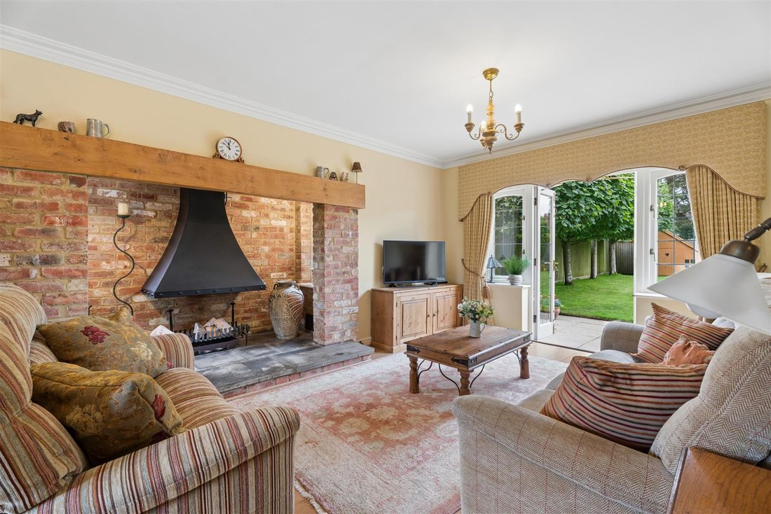 House in Olney, England 2 - 18230038