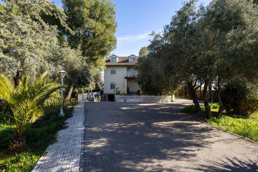 Villa in Atarfe, Andalusia, Spain 3 - 18228653