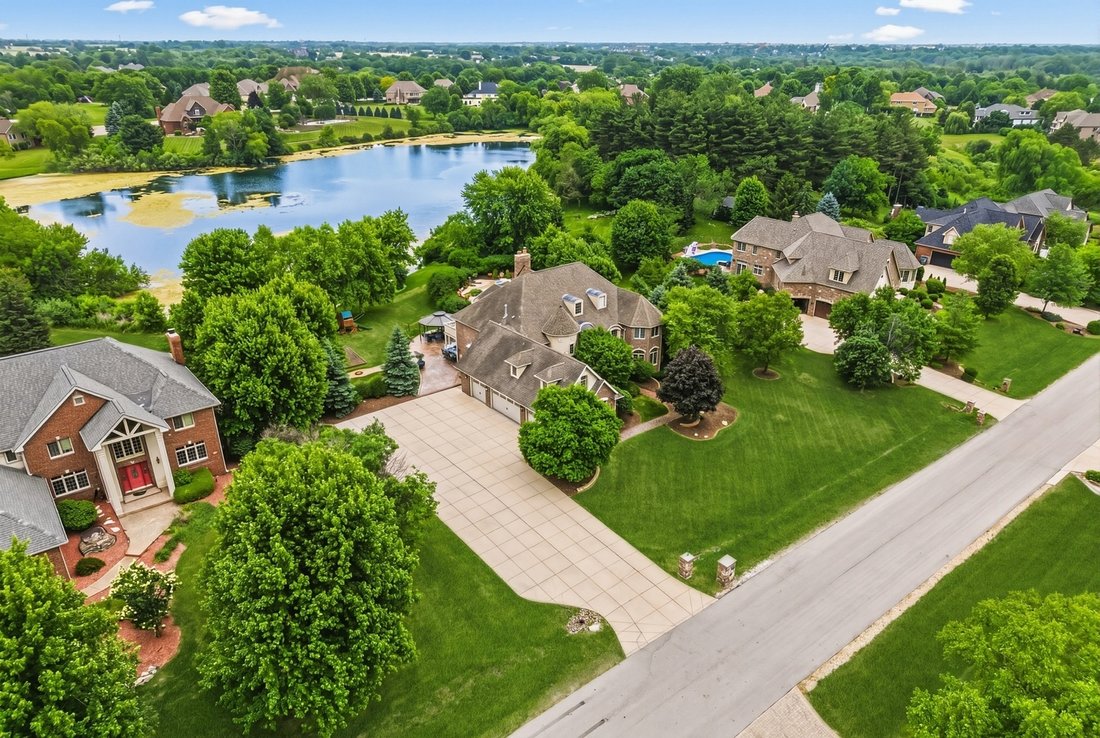 House in Homer Glen, Illinois, United States 3 - 18227051