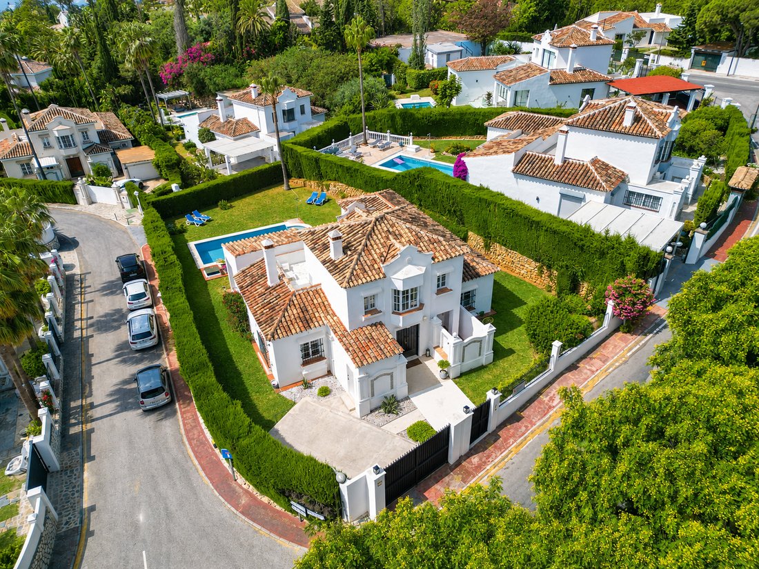 Villa en Elviria-Cabopino, Marbella, España 5 - 18232135