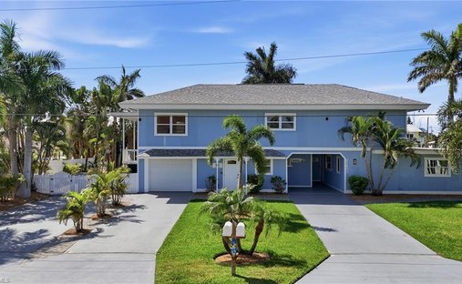 House in Fort Myers Beach, Florida, United States 1