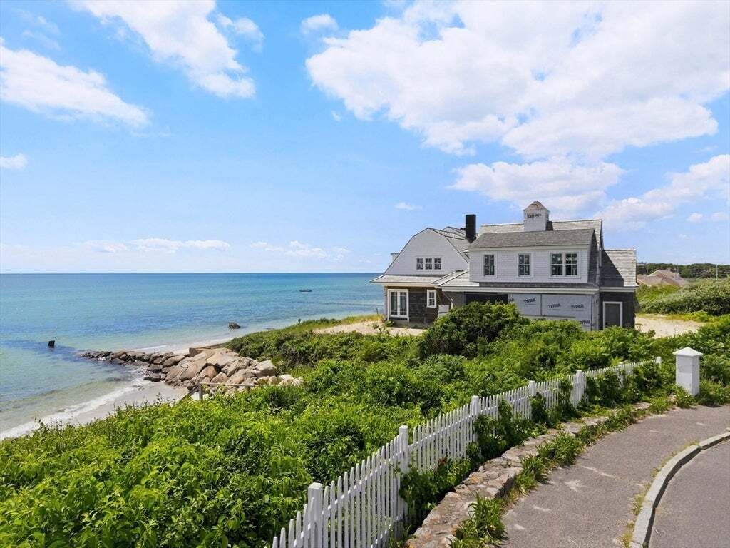 House in Barnstable, Massachusetts, United States 4 - 18224683
