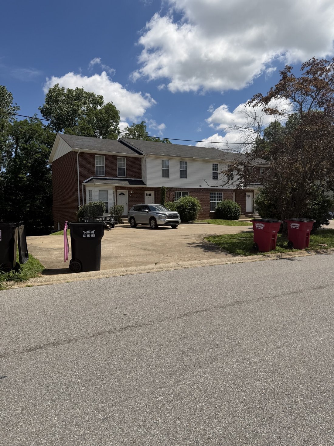 Clarksville, Tennessee, United States 4 - 18226322