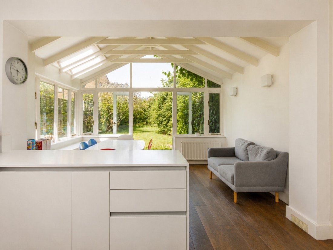 House in Brondesbury Park, Brent, England 2 - 18223885