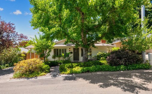 House in Healdsburg, California, United States 1