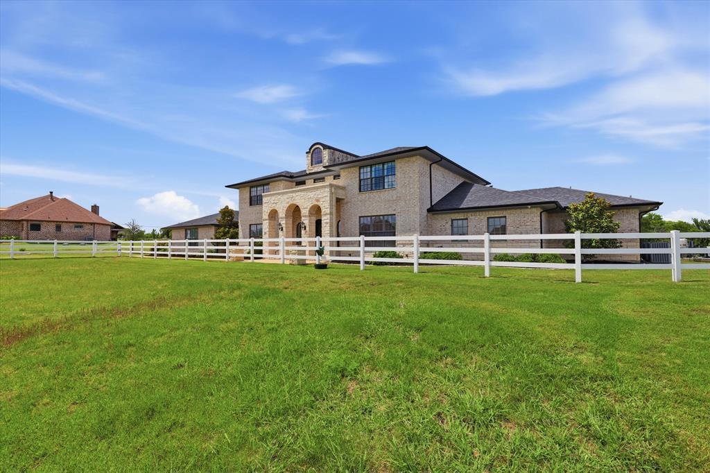 House in Van Alstyne, Texas, United States 4 - 18226691