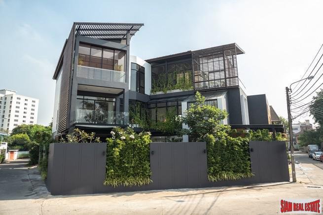House in Bangkok, Bangkok, Thailand 1 - 18228019