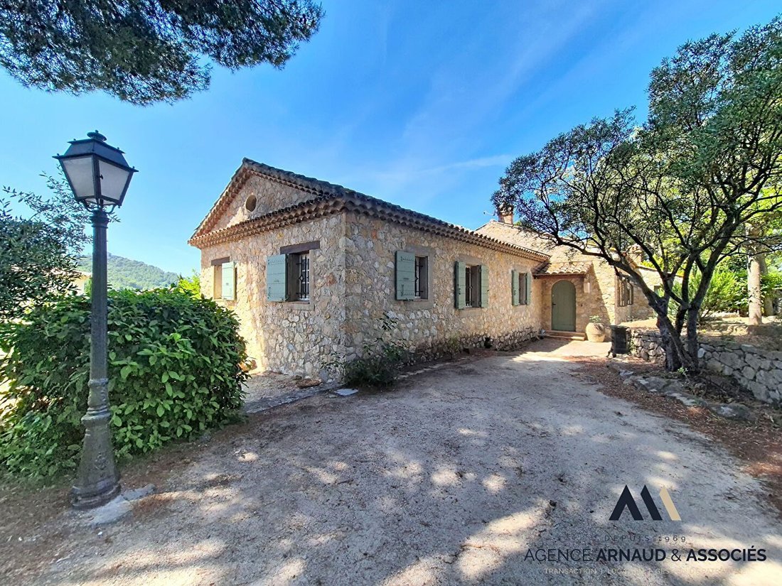 House in Le Castellet, Provence-Alpes-Côte d'Azur, France 1 - 18226165