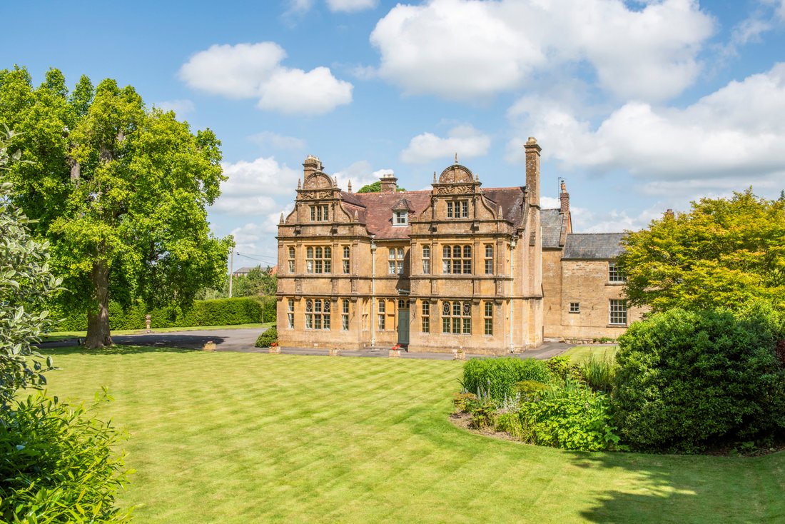 House in Somerset, England 1 - 15251143