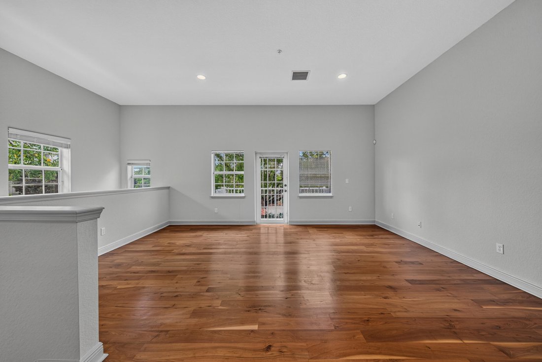 Townhouse in Oakland Park, Florida, United States 5 - 18225850