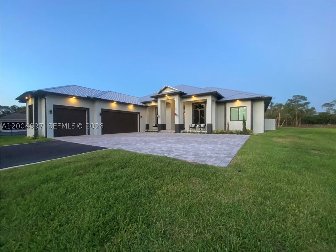 House in Naples, Florida, United States 4 - 17729746