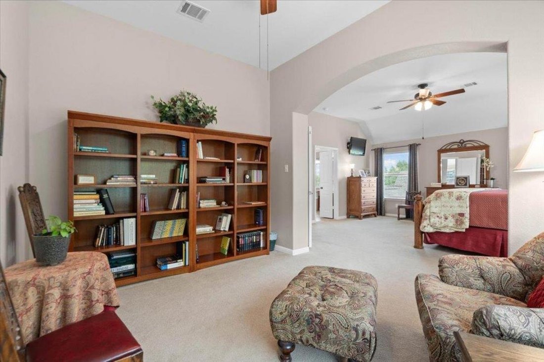 House in Pflugerville, Texas, United States 5 - 18230941
