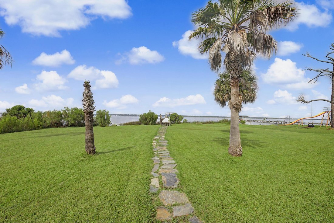 House in Milton, Florida, United States 3 - 18223483