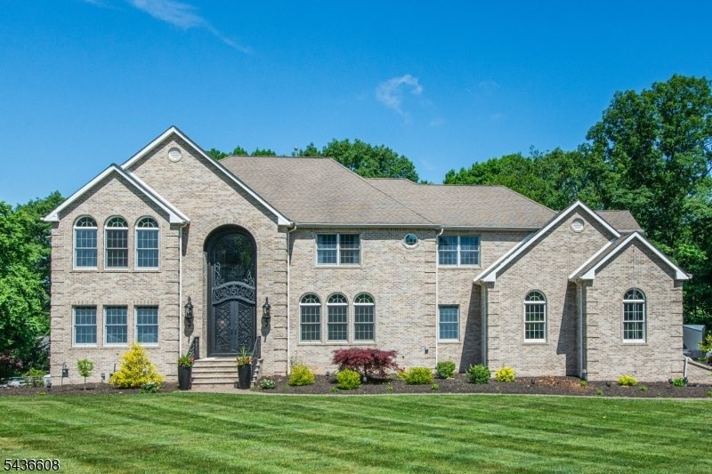 House in Randolph, New Jersey, United States 2 - 18230315