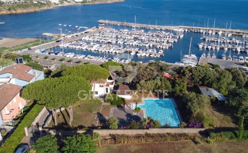 Estate in Center, Piombino, Tuscany 1