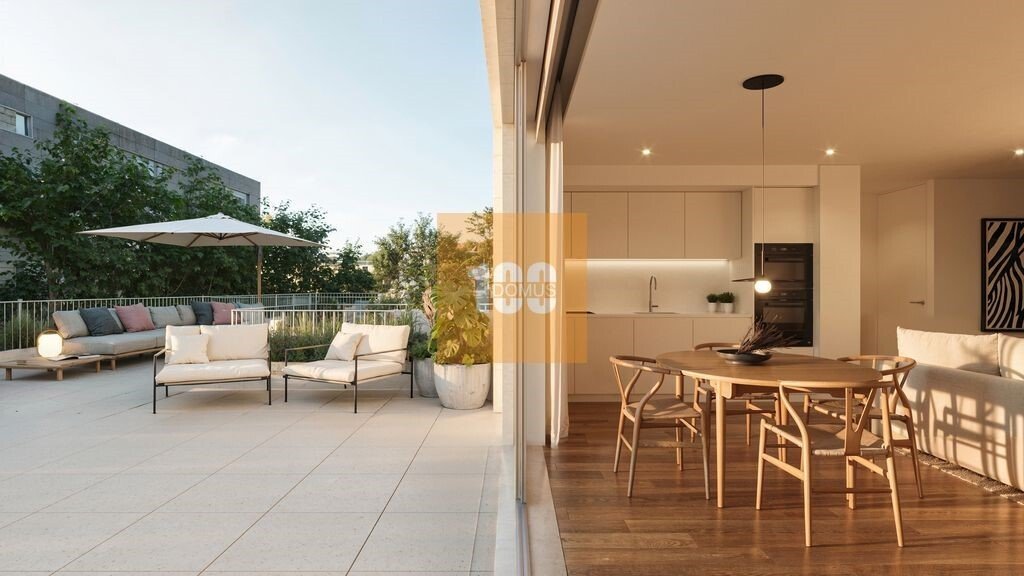 Apartment in Cedofeita, Santo Ildefonso, Se, Miragaia, Sao Nicolau e Vitoria, Porto District, Portugal 1 - 18230818