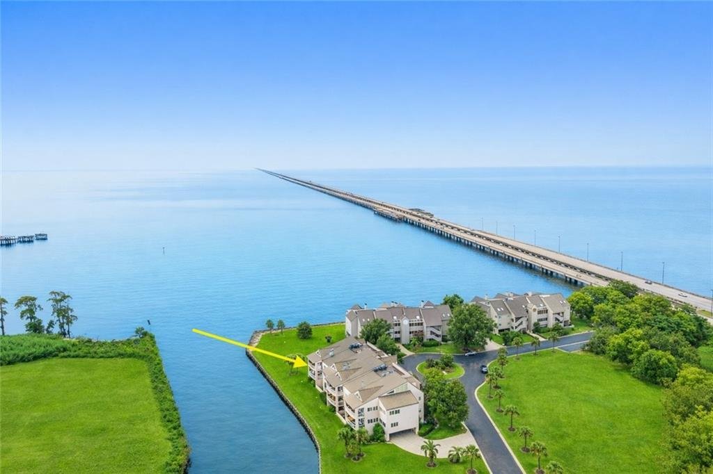 Condo in Mandeville, Louisiana, United States 1 - 17692565