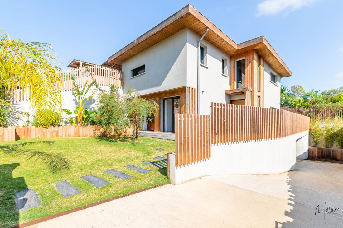 House in Anglet, Nouvelle-Aquitaine, France 1 - 18229277