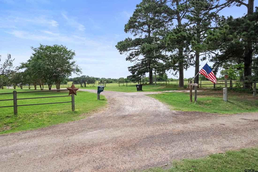 Farm Ranch in Bogata, Texas, United States 4 - 18227099
