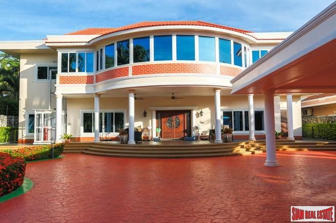 Bungalow in Pong, Chon Buri, Thailand 1 - 18228073