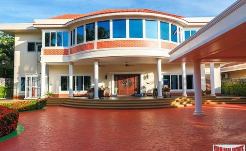 Bungalow in Pong, Chon Buri, Thailand 1