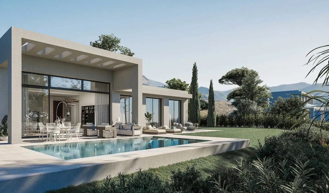 Villa in Benahavis, Andalusia, Spain 1 - 18230735