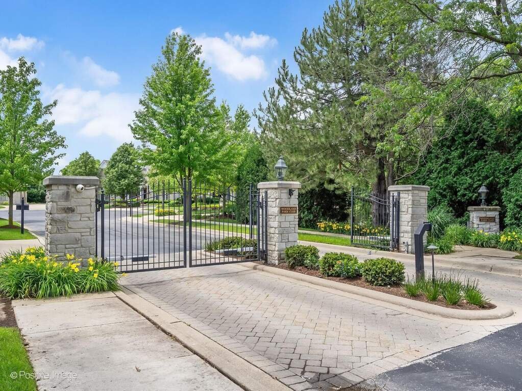 House in Hinsdale, Illinois, United States 2 - 18229109