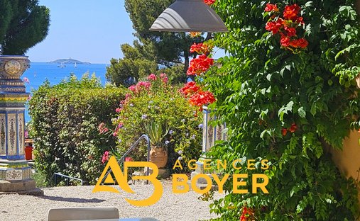 House in Bandol, Provence-Alpes-Côte d'Azur, France 1