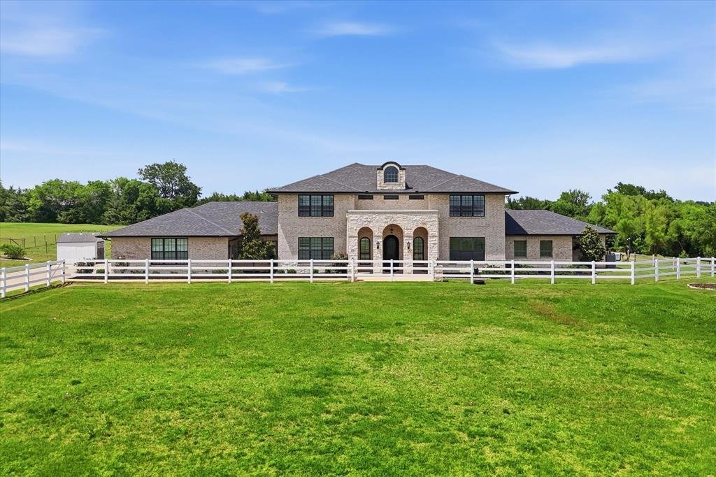 House in Van Alstyne, Texas, United States 1 - 18226691