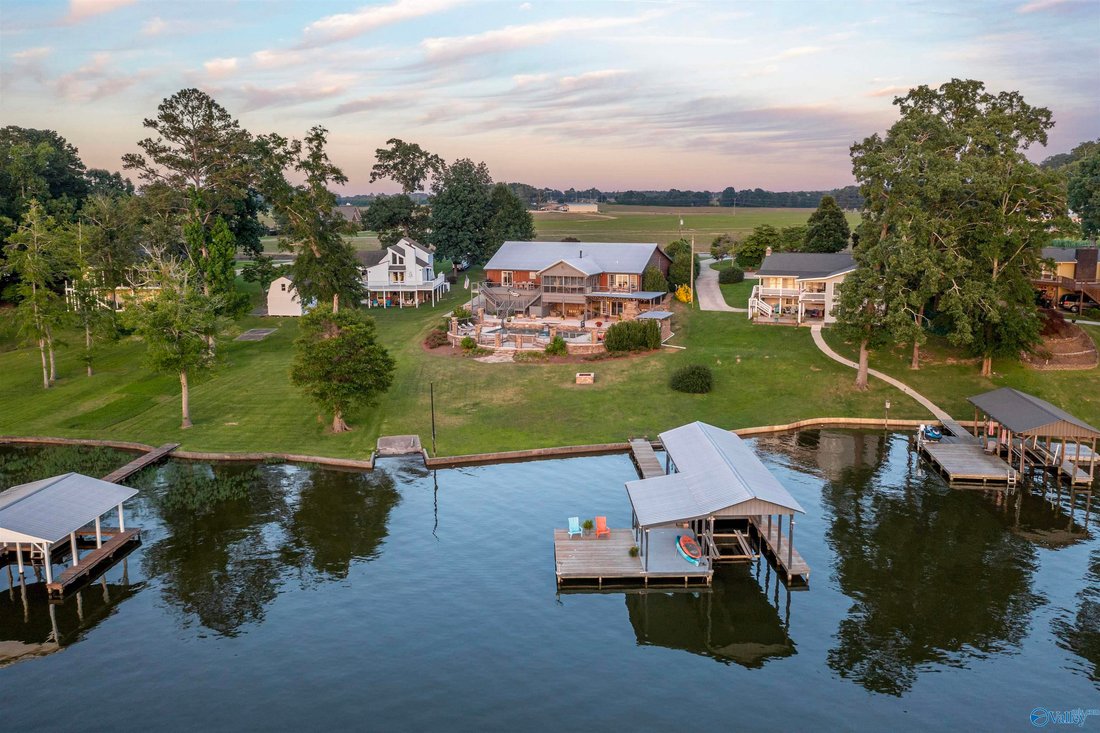 House in Centre, Alabama, United States 4 - 18225298