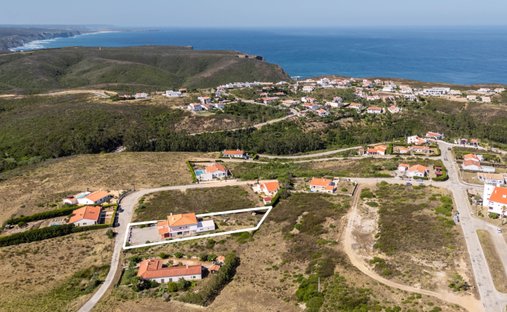 House in Aljezur, Algarve, Portugal 1