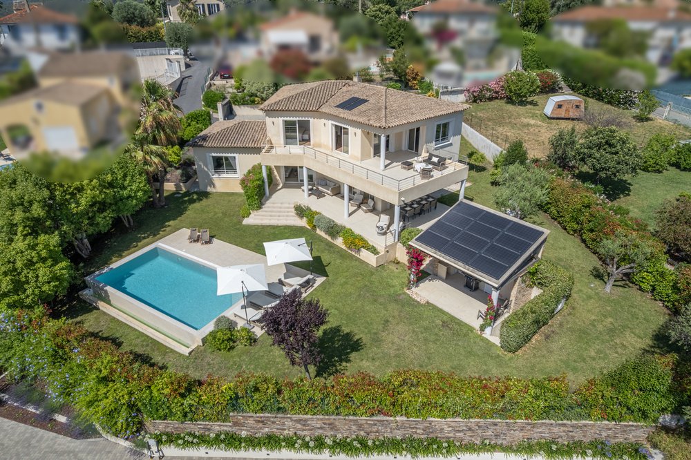 House in Quartiers Est les Salettes-Les Campons, La Colle-sur-Loup, France 2 - 18223772