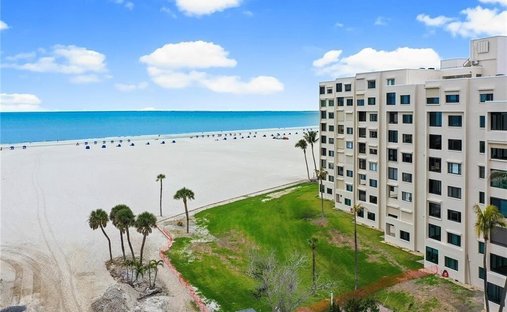 Condo in Fort Myers Beach, Florida, United States 1