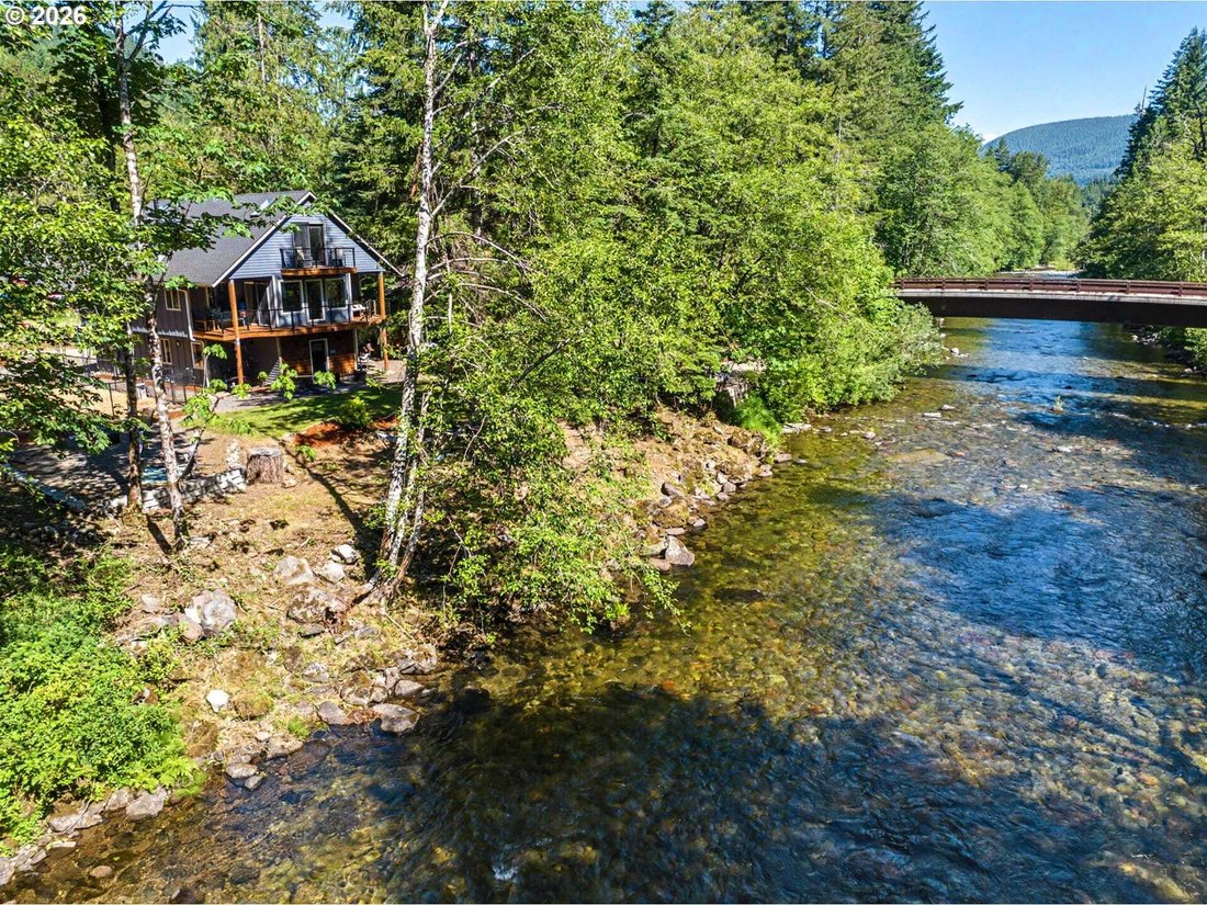 House in Mount Hood Village, Oregon, United States 3 - 18225270