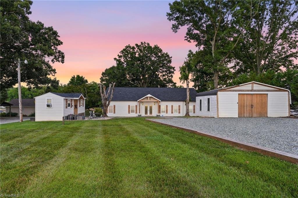 House in Lexington, North Carolina, United States 3 - 18223580