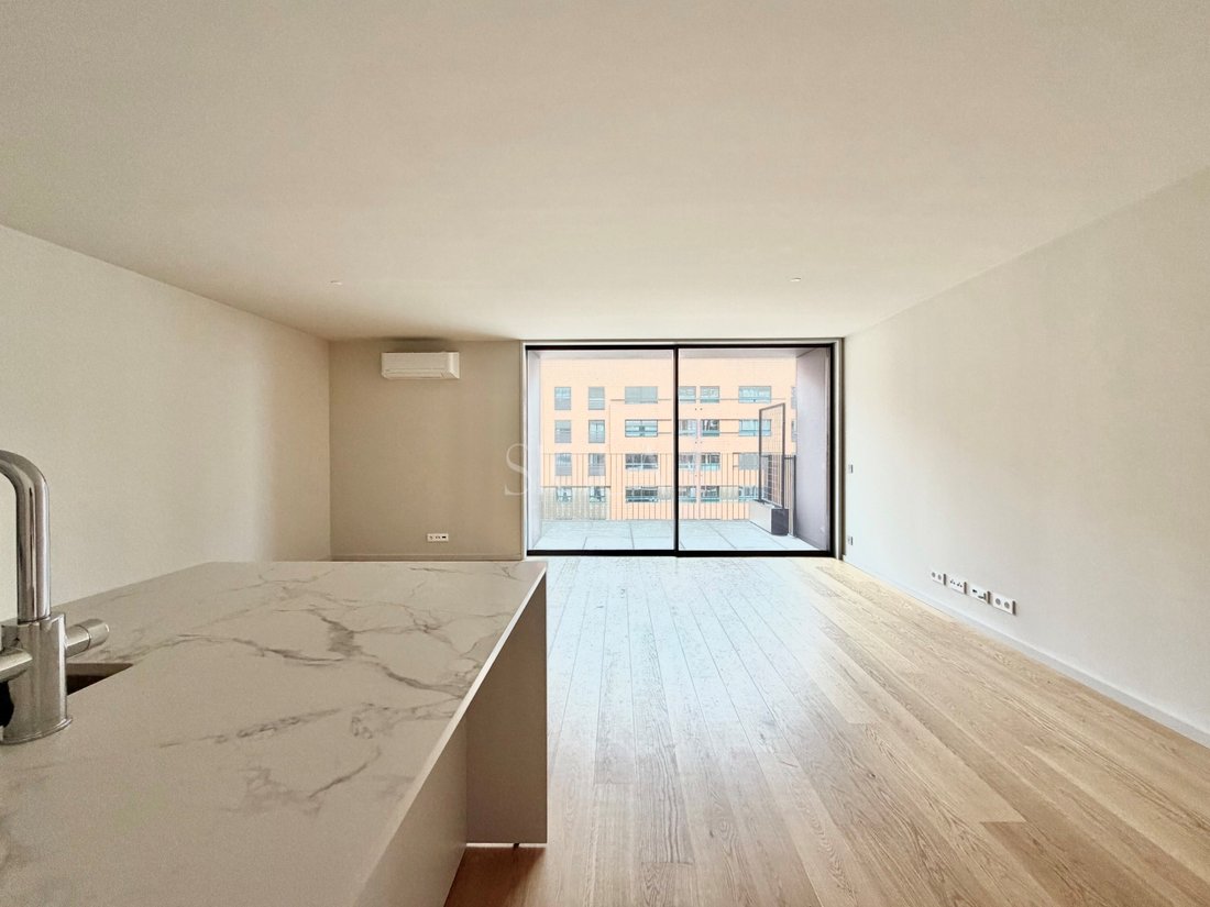 Apartment in Santa Marinha e Sao Pedro da Afurada, Porto District, Portugal 4 - 17694287